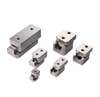 Composants de positionnement et de fixation sur mesure de précision, pièces de guidage usinées par tournage, fraisage et électroérosion CNC pour l'usinage de métaux avec tolérances
