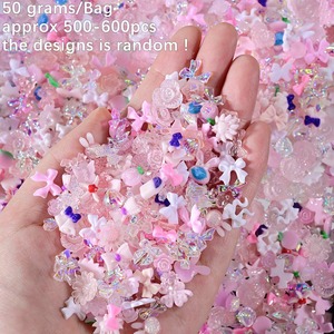 50g Accessoires de décoration pour <span class=keywords><strong>ongles</strong></span> en résine et strass, motifs variés (cœur, nœud, fleur), rose, pour l'exportation, emballage standard, marque OEM - Product Image 3