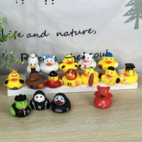 Canard en caoutchouc coloré flottant de sport créatif de cadeaux bon marché d'affaires promotionnels de logo personnalisé mini