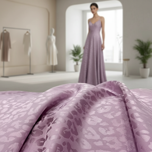 Tessuto Jacquard Satinato 100% Poliestere Premium Antirughe <span class=keywords><strong>per</strong></span> Produzione di Biancheria da Letto, Tende e Abbigliamento - Product Image 1