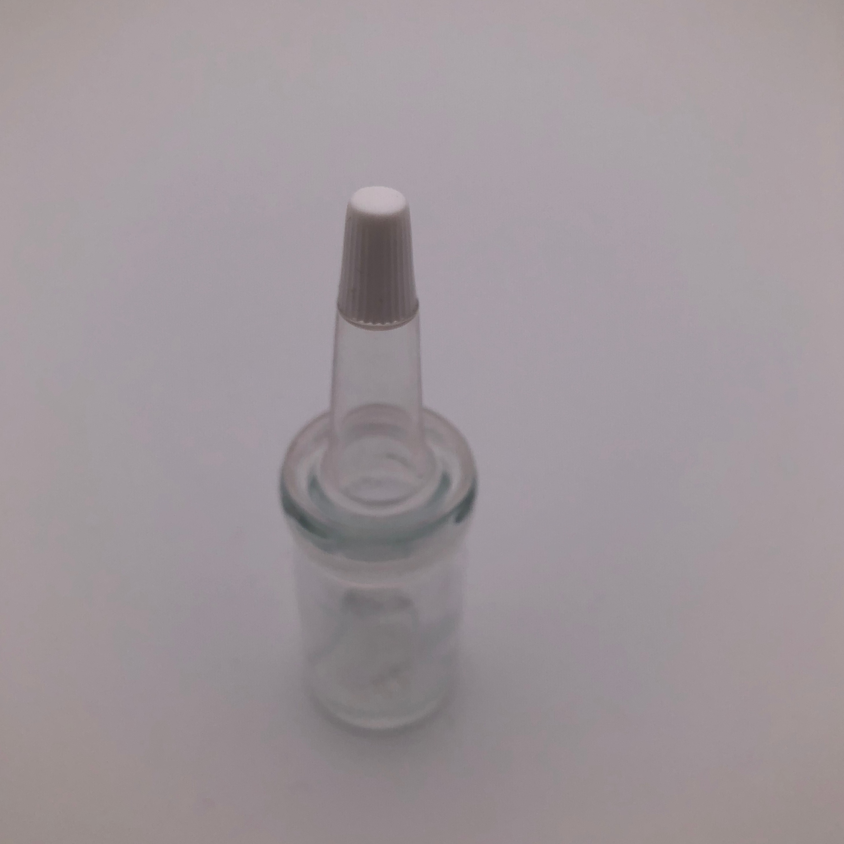Eco Friendly Skincare Amber Tiny Glass Vials With Lids ISO 20001