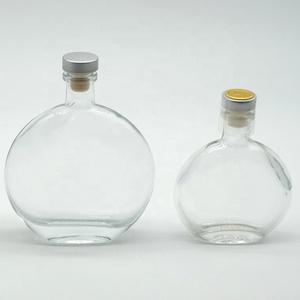 Bouteille <span class=keywords><strong>de</strong></span> boisson en verre transparente ronde petite et vide pour vodka, <span class=keywords><strong>gin</strong></span>, whisky, mini bouteille <span class=keywords><strong>de</strong></span> liqueur <span class=keywords><strong>de</strong></span> 50 ml, 100 ml, 250 ml, 500 ml, pour café, <span class=keywords><strong>lait</strong></span> - Product Image 5