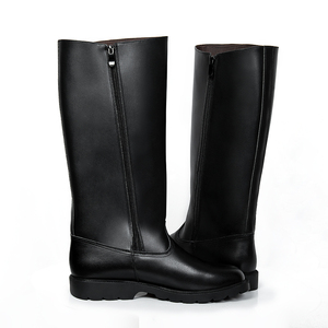 Bottes de combat tactiques noires de haute qualité avec tige en cuir épais et semelle en caoutchouc à haute abrasion pour défilé - Product Image 4