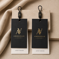 Étiquettes suspendues écologiques personnalisées ZX Top pour les marques de vêtements et de chaussures de luxe avec cordon en corde et carton recyclé double couche