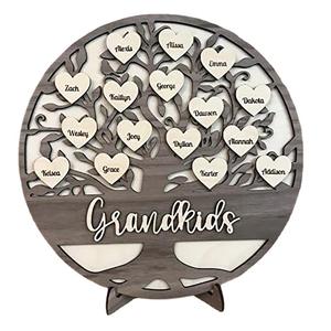 Decorazione in legno fatta a mano albero genealogico personalizzato <span class=keywords><strong>nome</strong></span> di famiglia segno con nomi a forma di cuore - Product Image 1