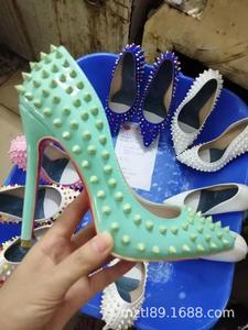 ในปี 2026 โรงงานจะขายส่งรองเท้าส้นสูงผู้หญิงคุณภาพสูง หรูหรา และทันสมัย ขนาด 12 ซม./10 ซม./8 ซม. - Product Image 2