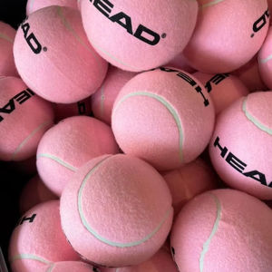 Yüksek kaliteli ITF onaylı pembe tenis topları spor eğitimi için dayanıklı doğal yün kauçuk malzeme rekabet tenis topları - Product Image 1
