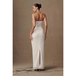 Nuevo Vestido Largo Casual con Diseño sin Tirantes, Escote Bardot, Color de Moda, Satinado, con Escote Cruzado y Falda Escalonada - Product Image 5