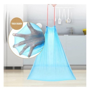 <span class=keywords><strong>Sacchi</strong></span> per la Spazzatura Personalizzati in HDPE Riciclato, Grandi, <span class=keywords><strong>Profumati</strong></span>, su Rotolo, 13 Galloni/50L, Neri/Bianchi, con Cordoncino e Logo in Rilievo - Product Image 3