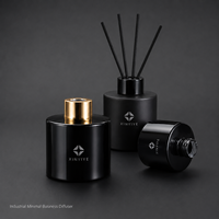 Vente en gros de diffuseurs en verre décoratifs de 100 ml et 150 ml, vase pour la maison et l'hôtel, bouteille en verre d'aromathérapie, logo personnalisé disponible