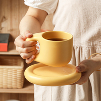 Mug à café réutilisable personnalisé de style nordique, mignon, avec poignée, de qualité alimentaire, portable, grand modèle en céramique avec plateau