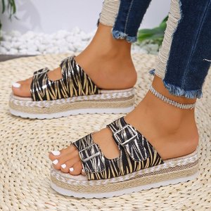 Women's Casual Cross-Strap Flat Slippers Comfortable Classic Platform Wedge Fashionable Slip-On - Product Image 4