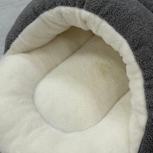 ETRIP PET บ้านสัตว์เลี้ยงอุ่นสบายสำหรับฤดูหนาว บ้านนุ่มสบายสำหรับสัตว์เลี้ยง ป้องกันและให้ความปลอดภัย น่ารัก อบอุ่น เหมาะสำหรับแมวและสุนัข พร้อมผ้าคลุม ใช้ได้ทุกฤดู - Product Image 4