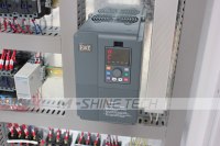 Machine de fraisage CNC 1328 Nesting avec commande Syntec personnalisée, table à vide 3 axes haute rigidité
