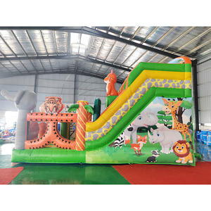 Castillo Inflable de PVC con Tobogán Doble para Niños, Zona de Juegos Inflable con Animales, para Uso en Interiores y Exteriores - Product Image 2