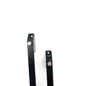 Cerradura de manija de pantalla de ventana de malla de aleación de aluminio Cerradura de ventana de <span class=keywords><strong>mosquitera</strong></span> Puerta <span class=keywords><strong>corredera</strong></span> y manija de ventana - Product Image 2