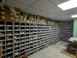 Vente directe d'usine de pièces automobiles, bande d'étanchéité pour <span class=keywords><strong>toit</strong></span> <span class=keywords><strong>ouvrant</strong></span> de voiture, numéro OE <span class=keywords><strong>panoramique</strong></span> : 5GG 877 459, compatible avec Volkswagen <span class=keywords><strong>Golf</strong></span> <span class=keywords><strong>7</strong></span> MK7 - Product Image 2