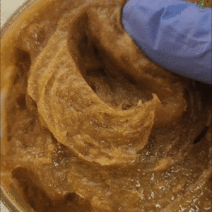 Aceite de Batana orgánico crudo etiqueta privada para el crecimiento del cabello-100% puro y natural Honduras Elaeis oleifera Nuez prensado en frío | A granel 1kg - Product Image 3