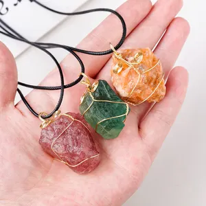 Wholesale Healing Natural Crystal Handmade Strawberry Raw Stone Necklace Ornament Carving Crystal Gemstone Pendant For Gifts