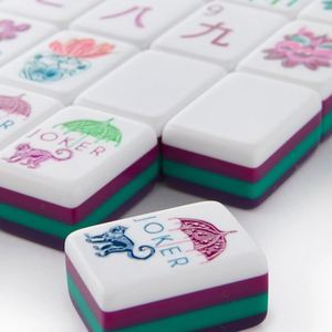 Tuiles de Mahjong Américaines Violettes Modèle 002 – Coffret Cadeau Domestique Haut de Gamme en Cristal Gravé à la Main pour Usage Intérieur - Product Image 2