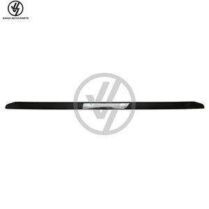 Bande de réduction de bruit en carbone sec de remplacement pour Mercedes Benz G Wagon W465 G500 G63 2025, garnitures de réduction de bruit pour spoiler de toit - Product Image 1