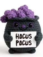 Vente en gros personnalisée : Nouveauté 2026 – Ornements de poupées amigurumi au crochet faites main, thème Halloween, Sorcière en pot, pour le soutien émotionnel, avec étiquette