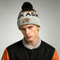 Bonnet en tricot à pompons thème Tigre, avec applique tête de tigre brodée, chaud et doux pour l'automne et l'hiver, unisexe, ajustement réglable, 100% acrylique