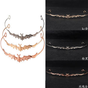 BELLE WORLD Europäische und amerikanische Retro Metall Fledermaus Form König Krone Party Dekoration König Krone für Halloween Geburtstag Weihnachten - Product Image 2