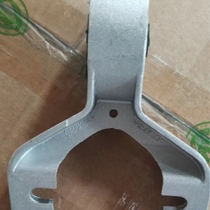 1805663 Cv615a261Ab <b>Exhaust</b> <b>Hanger</b> Mount Bracket for Ford Kuga - Product Image 3