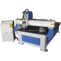 Le moins cher refroidissement par eau 3.2KW 1325 CNC routeur Machine à bois 1300*2500*200MM avec NcStudio Control 1 broche et 3 axes