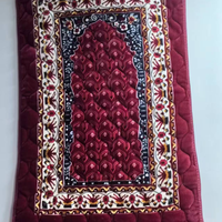 Wholesale Modern Thick Floral Sajadah Prayer Rug with Islam Prayer Beads for Home Use Made of Polyester