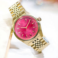 Montre de luxe en acier inoxydable à quartz