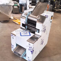 Machine automatique de découpe de pâte Sachima Machine à collation de riz glutinus poli pour la fabrication de biscuits