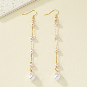 Boucles d'oreilles pendantes élégantes de style coréen avec perles d'eau douce, longues et douces, à pampilles féériques, pour femmes, tendance influenceur - Product Image 3