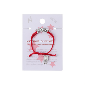 Braccialetto in Acciaio Inox con Sette Nodi e Cordoncino Rosso con Charm Lettera, Gioiello di Protezione Fatto a Mano - Product Image 2