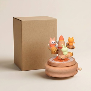 Boîte à musique en bois prête à être expédiée, mouvement Yunsheng, cadeau d'anniversaire ou <span class=keywords><strong>de</strong></span> Noël pour les enfants <span class=keywords><strong>de</strong></span> 5 à 10 ans, MOQ faible, 12 pièces - Product Image 3