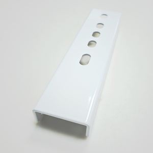 Perfiles Extruidos en Forma <span class=keywords><strong>de</strong></span> U <span class=keywords><strong>de</strong></span> <span class=keywords><strong>Aluminio</strong></span> 6061/6063 T5/T6 con Recubrimiento <span class=keywords><strong>de</strong></span> Polvo Blanco, Perforados por CNC para Uso Mecánico - Product Image 3