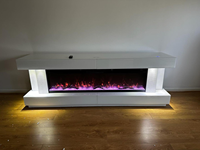Meuble TV en bois blanc avec miroir et cheminée, élégant meuble de salon avec miroir, Muebles Meubles