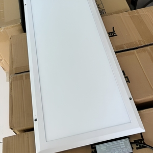 Panneau lumineux <span class=keywords><strong>LED</strong></span> en aluminium pour salle blanche, 60x60 <span class=keywords><strong>cm</strong></span> (2x2 pi, 4 pi), pour éclairage d'hôpitaux et d'ateliers sans poussière - Product Image 1