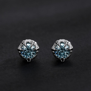 Clip-on Earrings Maldives Blue Dragon Claw Freshwater Blue Magnetic Ear Cartilage Clip Design Geometric Tibetan Silver Party - Product Image 1