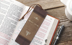 Marcador de Páginas de Cuero Sintético Marrón con Versículo Bíblico, Grabado en Relieve, Accesorio de Lectura Religiosa con Borla de Cordón - Product Image 5