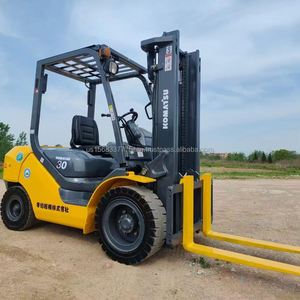 Montacargas Diésel Komatsu de Alto Rendimiento y Estabilidad, 3T 3000mm, Usado Directo de Fábrica, Bajo Costo, Rendimiento Estable - Product Image 3