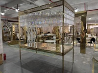 Ensemble de table et chaises de salle à manger de luxe en acier inoxydable pour mariage, salle de banquet, hôtel, événement