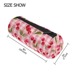 Étuis à crayons personnalisés pour filles, de petite taille, ronds, avec impression personnalisée, motif cerise, sublimation, pour l'école - Product Image 2