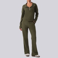 Ensemble deux pièces sportif pour femme en tissu gaufré uni, avec col à revers et demi-fermeture éclair, coupe ample et pantalon large décontracté pour l'hiver