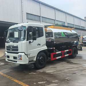 Camión Distribuidor de Asfalto Dongfeng LHD RHD 12M3 4x2 con Caja de Cambios Manual y Motor Diésel Euro 4, en Oferta, con Pulverizador de Betún - Product Image 1