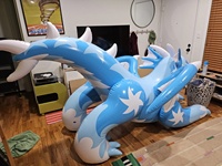 Jouet gonflable géant personnalisé en PVC, Dragon azuré et Dragon ailé bleu et blanc en fourrure, à chevaucher sur l'eau