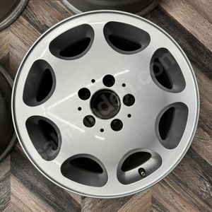 Jantes en alliage concaves argentées 16x7.5 ET38 CB66.6 pour <span class=keywords><strong>Mercedes</strong></span> <span class=keywords><strong>W124</strong></span> W140 W126 Garantie de 3 ans - Product Image 1