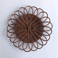 Set de table élégant en rotin tressé de 30 cm en forme de fleur, style bohème, pour cuisine, restaurant et décoration