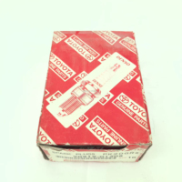 Bougie d'allumage DENSO PK20GR8 90919-01208 Neuve pour Mercedes-Benz VITO/Classe E - Vente de liquidation Quantité limitée Premier arrivé, premier servi.